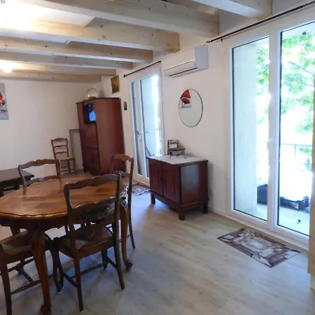 Gite Coqueliquot Domaine De L'Annonciade Apartment Les Mees